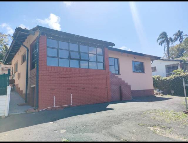 3 BEDROOM HOUSE FOR SALE IN BELLAIR